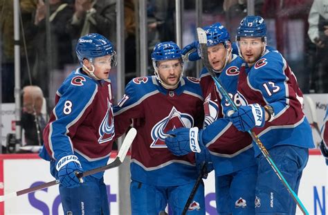 Avalanche keeps rolling with workmanlike 3-1 win against Flames